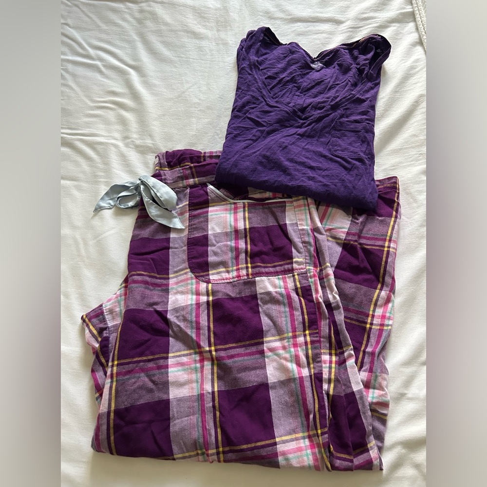 Victoria’s Secret Pajama Set